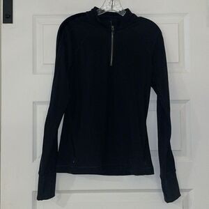 Sweaty Betty Thermodynamic Black 1/4 zip with Velvet stripes on Sleeves